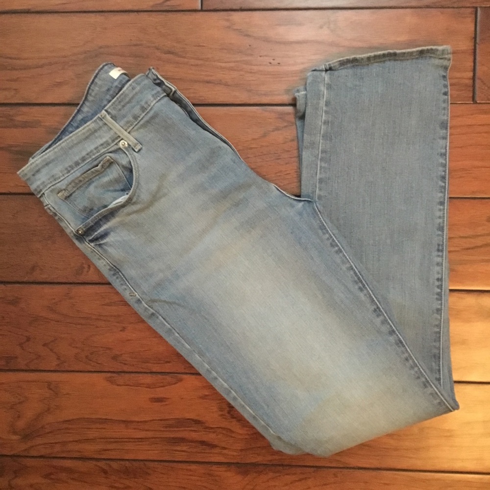 NWT Levi’s Mid Rise Skinny Jeans Size 33 16